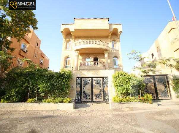https://aqarmap.com.eg/en/listing/6593441-for-sale-cairo-el-sheikh-zayed-city-el-hay-elsabeaa-lbstn