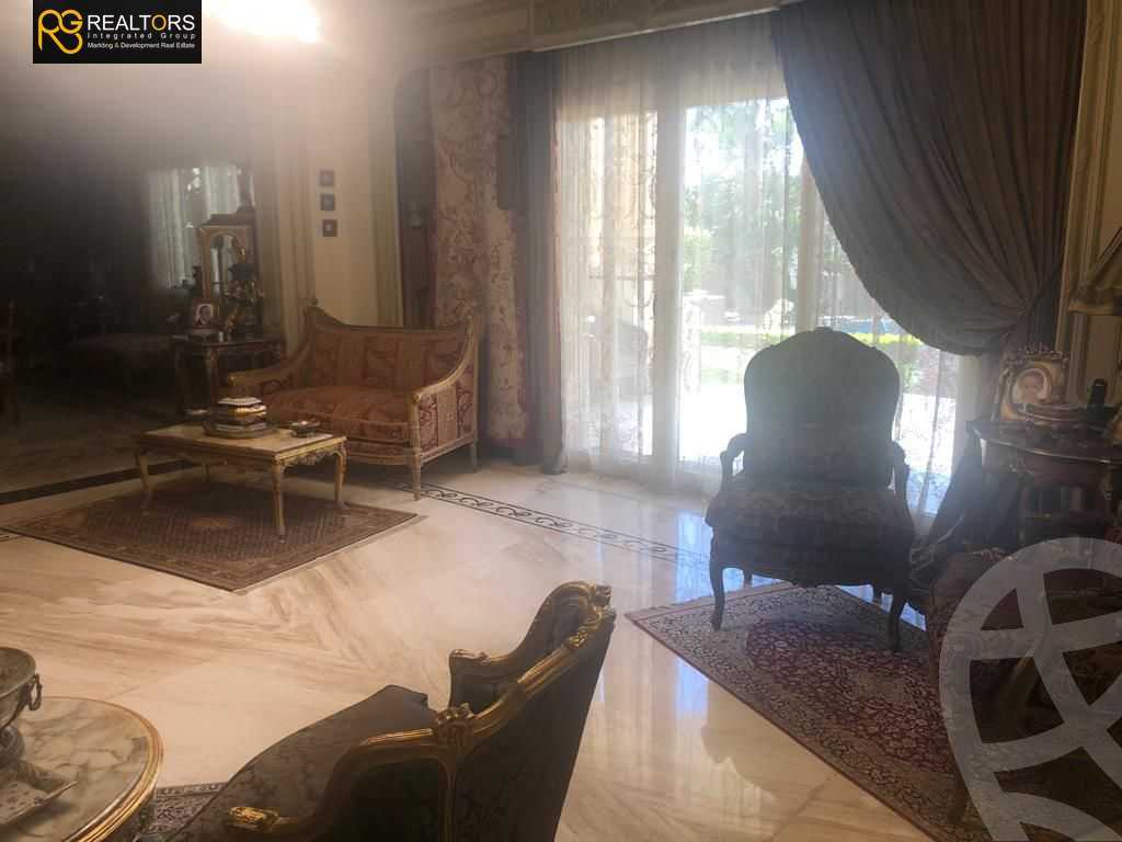 https://aqarmap.com.eg/ar/listing/6593637-for-sale-cairo-el-sheikh-zayed-city-compounds-royal-city