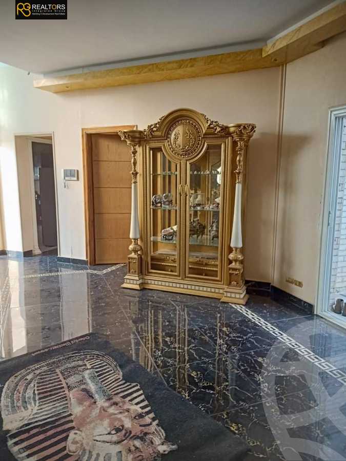 https://aqarmap.com.eg/ar/listing/6593951-for-sale-cairo-el-sheikh-zayed-city-compounds-el-rabwa