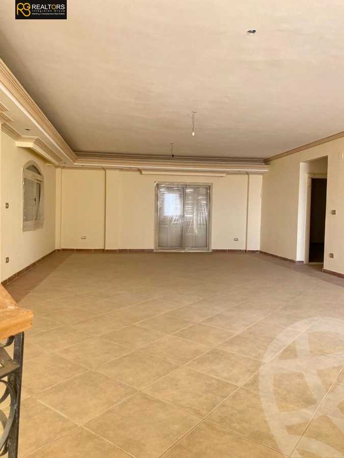 https://aqarmap.com.eg/ar/listing/6595308-for-sale-cairo-el-sheikh-zayed-city-alex-cairo-desert-road-kmbwnd-fy-tryq-skndry-lshrwy