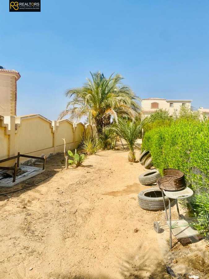 https://aqarmap.com.eg/ar/listing/6595308-for-sale-cairo-el-sheikh-zayed-city-alex-cairo-desert-road-kmbwnd-fy-tryq-skndry-lshrwy