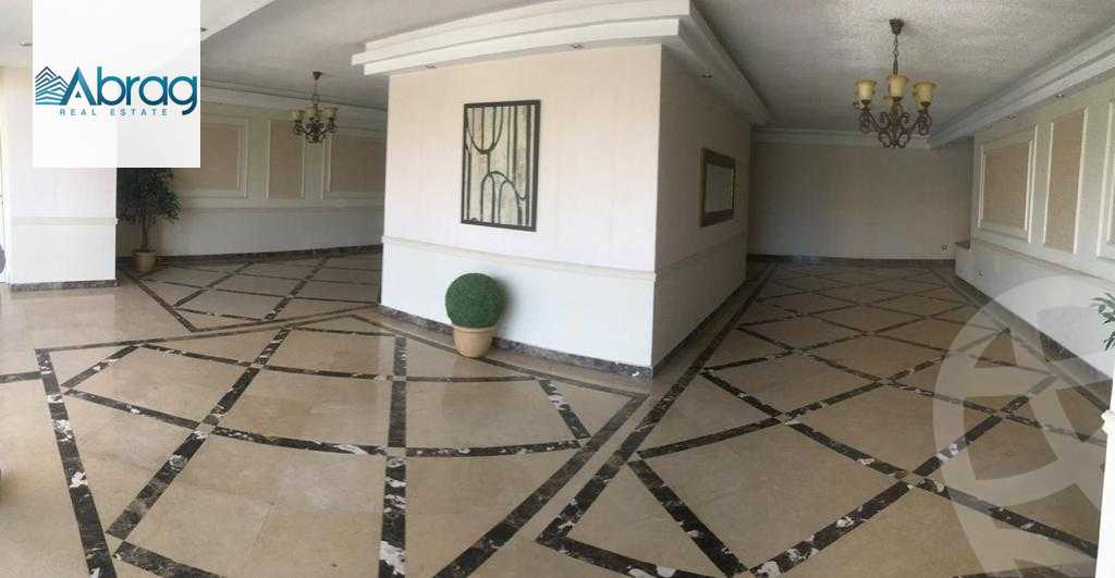 https://aqarmap.com.eg/en/listing/4216161-for-sale-cairo-el-sheikh-zayed-city-compounds-greens