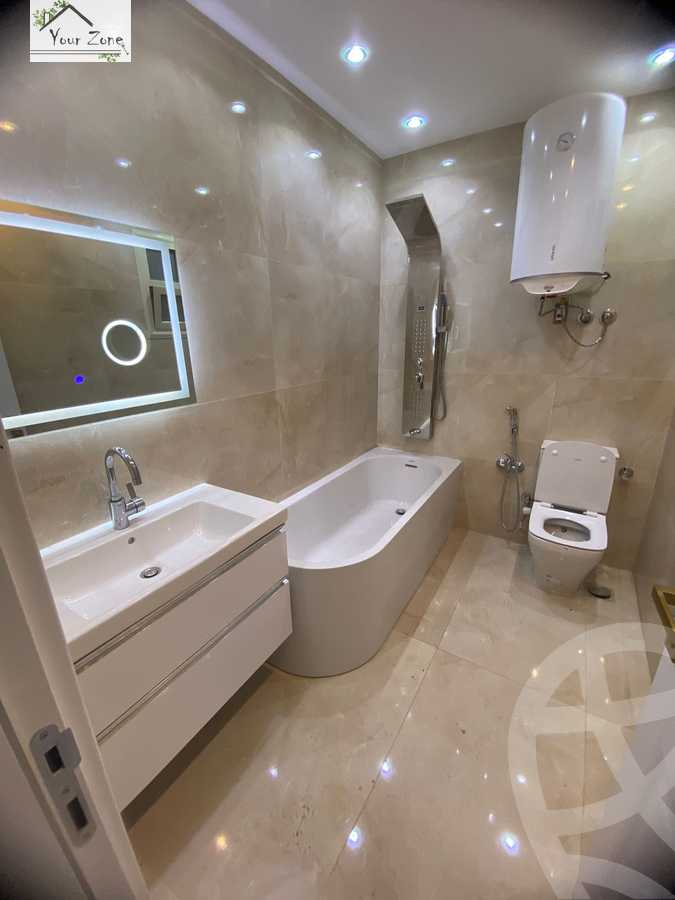 https://aqarmap.com.eg/ar/listing/4330656-for-sale-cairo-el-sheikh-zayed-city-compounds-in-sheikh-zayed-el-khamayel