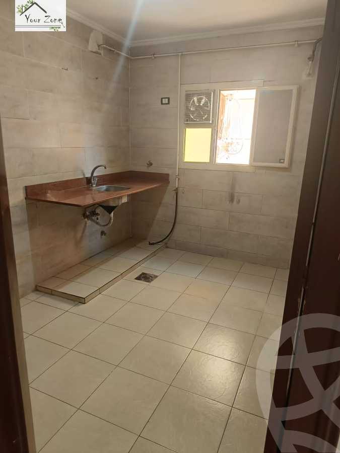 https://aqarmap.com.eg/en/listing/4337023-for-rent-cairo-el-sheikh-zayed-city-el-hay-el-hady-ashaer-area-1-street-10
