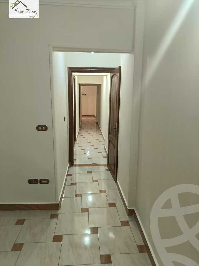 https://aqarmap.com.eg/en/listing/4340945-for-rent-cairo-el-sheikh-zayed-city-el-hay-el-hady-ashaer-area-1-abdel-latif-salam-st