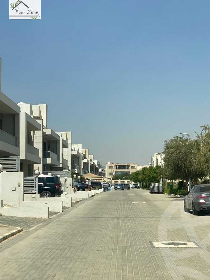 https://aqarmap.com.eg/en/listing/4376141-for-sale-cairo-6th-of-october-compounds-cleopatra-square
