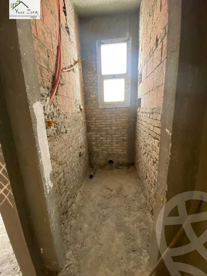 https://aqarmap.com.eg/en/listing/4376141-for-sale-cairo-6th-of-october-compounds-cleopatra-square