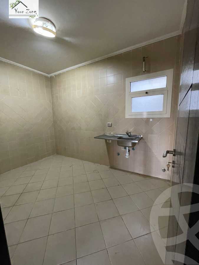 https://aqarmap.com.eg/ar/listing/5048320-for-sale-cairo-el-sheikh-zayed-city-compounds-dh-drys