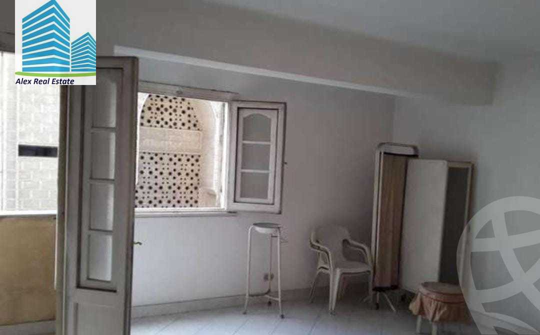 https://aqarmap.com.eg/ar/listing/3109654-for-rent-alexandria-camp-cesar-omar-lotfy-st