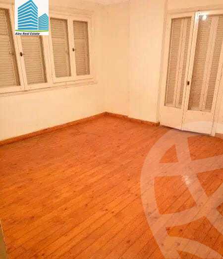 https://aqarmap.com.eg/ar/listing/3665408-for-rent-alexandria-kafr-abdo-khaleel-basha-st