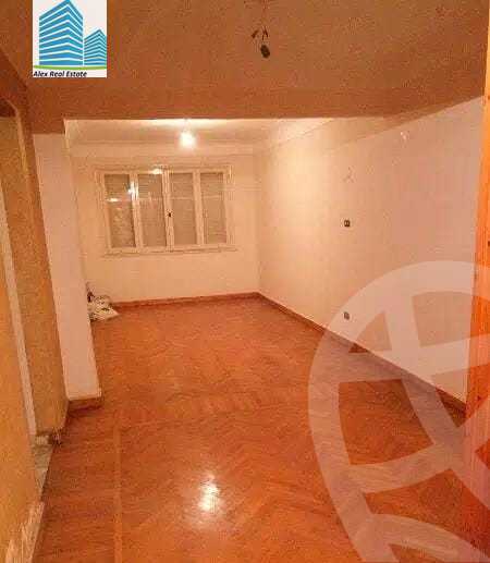 https://aqarmap.com.eg/ar/listing/3665408-for-rent-alexandria-kafr-abdo-khaleel-basha-st