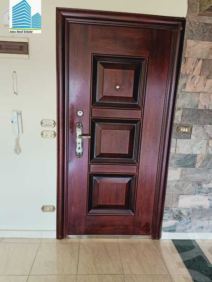 https://aqarmap.com.eg/ar/listing/3732312-for-rent-alexandria-sidi-gaber-el-mosheer-ahmed-isamil-st