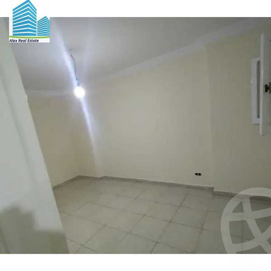 https://aqarmap.com.eg/ar/listing/3787676-for-rent-alexandria-sidi-gaber-el-mosheer-ahmed-isamil-st