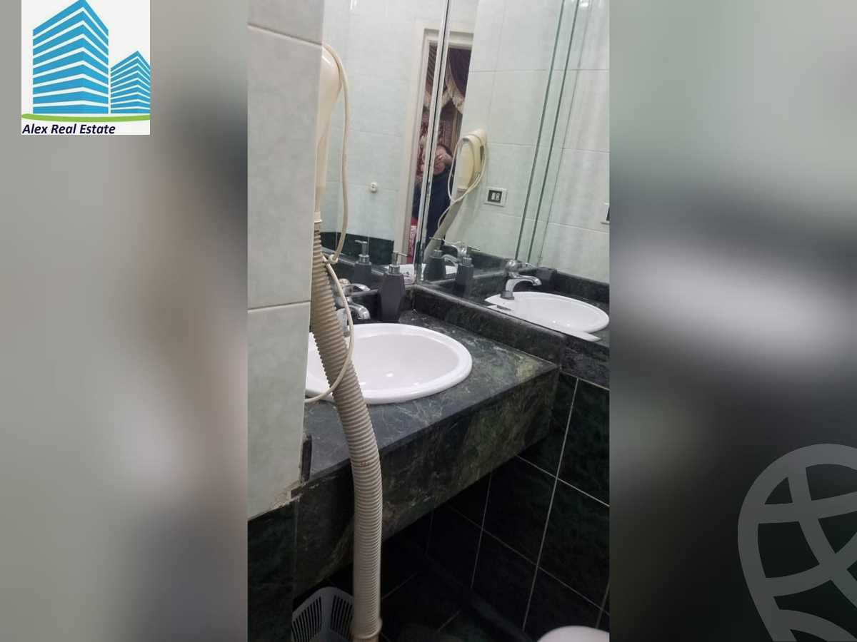 https://aqarmap.com.eg/ar/listing/3831371-for-rent-alexandria-roshdy-syria-st