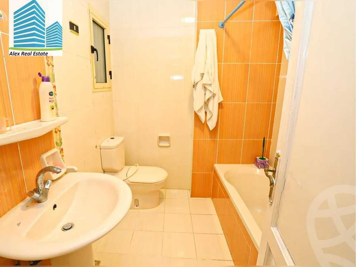 https://aqarmap.com.eg/ar/listing/3839405-for-rent-alexandria-kafr-abdo-ahmed-abd-el-aziz-st