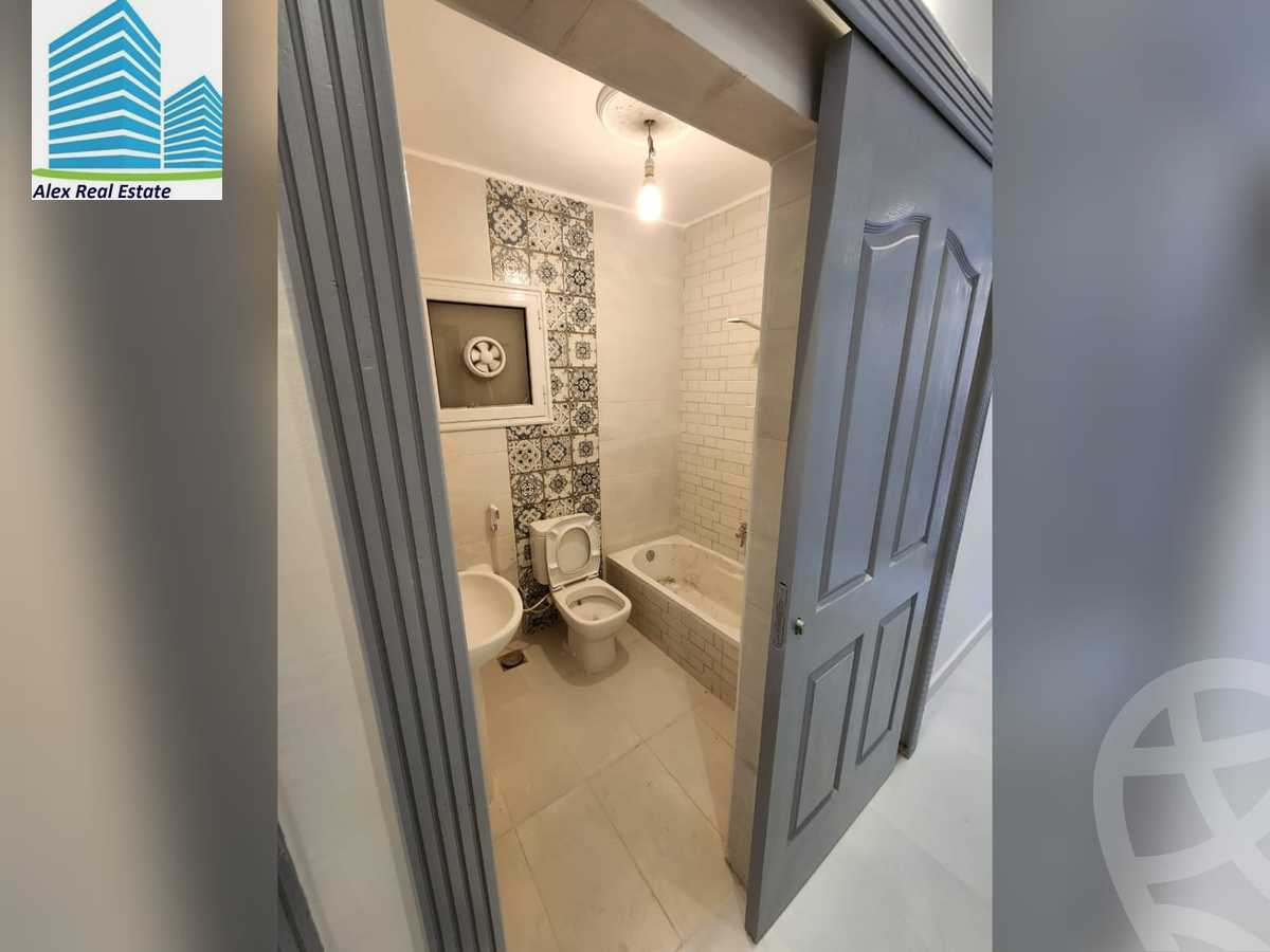 https://aqarmap.com.eg/ar/listing/3851140-for-rent-alexandria-ibrahimia-la-jetee-st