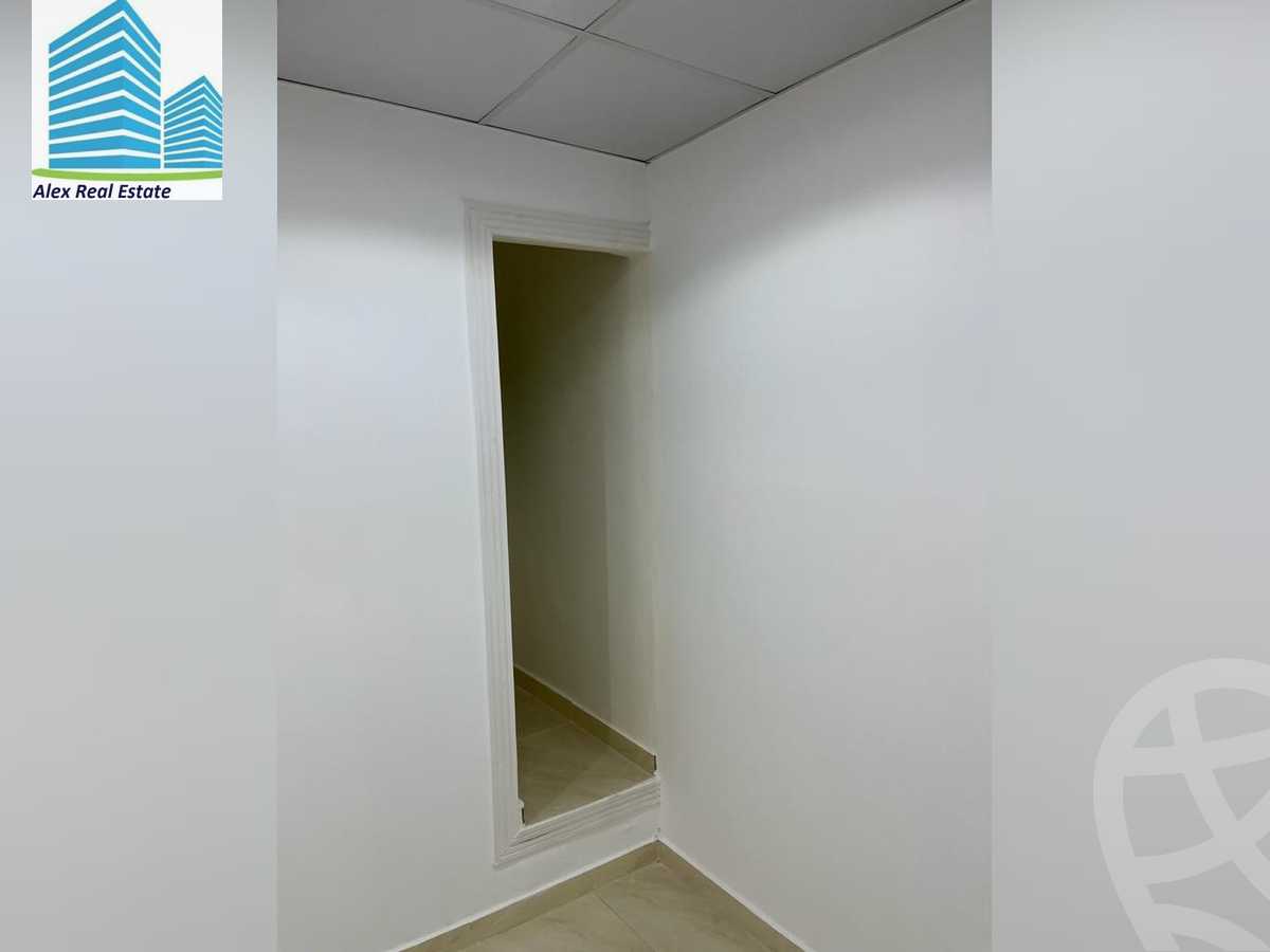 https://aqarmap.com.eg/ar/listing/3851142-for-rent-alexandria-mht-lrml-shr-shkwr