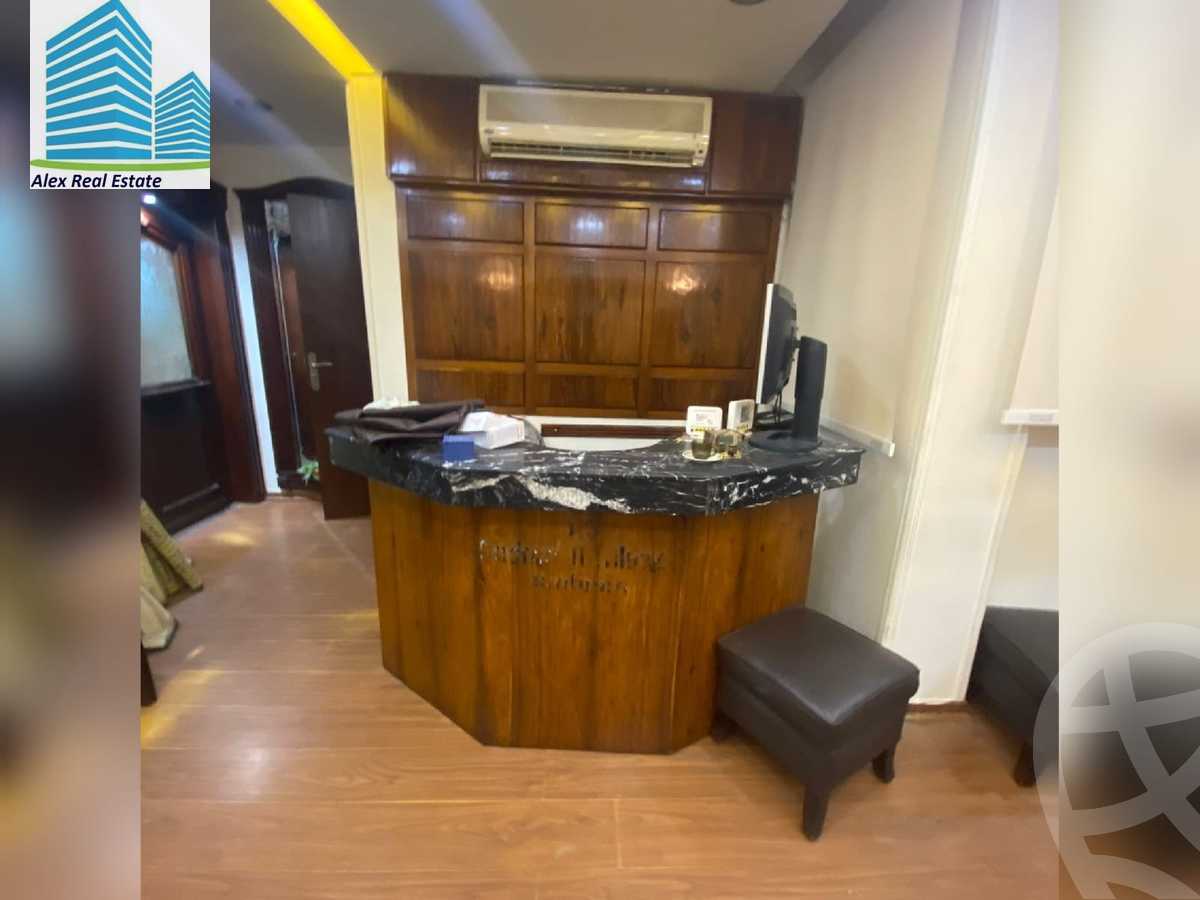 https://aqarmap.com.eg/ar/listing/3859429-for-rent-alexandria-sporting-shr-bwr-s-yd