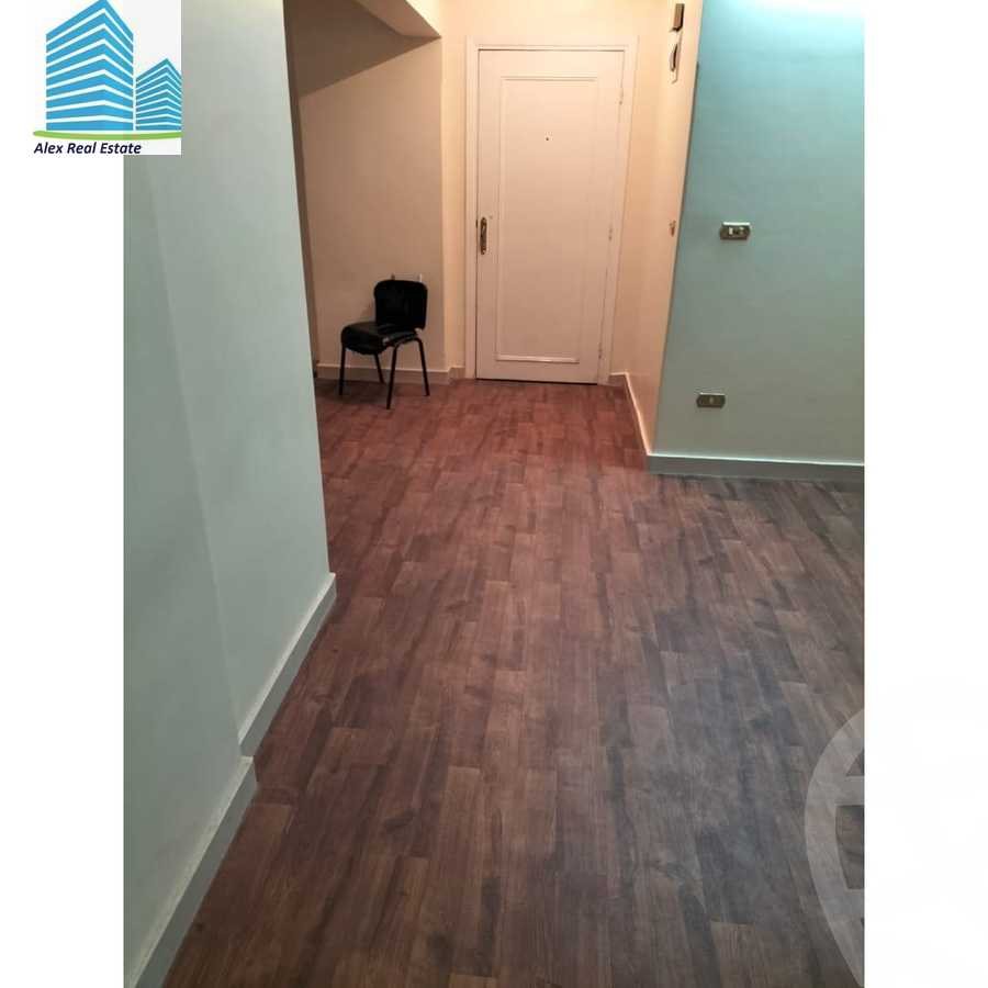 https://aqarmap.com.eg/ar/listing/3865654-for-rent-alexandria-smouha-mostafa-kamel-st