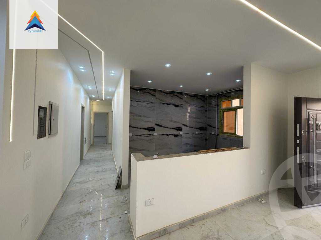 https://aqarmap.com.eg/en/listing/4498747-for-rent-cairo-el-sheikh-zayed-city-el-hay-elsabeaa-lbstn