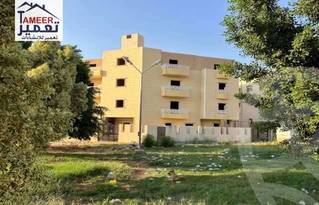 https://aqarmap.com.eg/en/listing/6065862-for-sale-cairo-el-shorouk-lhy-lthlth-grb-neighbourhood-4-mohammed-el-kasbagy-st
