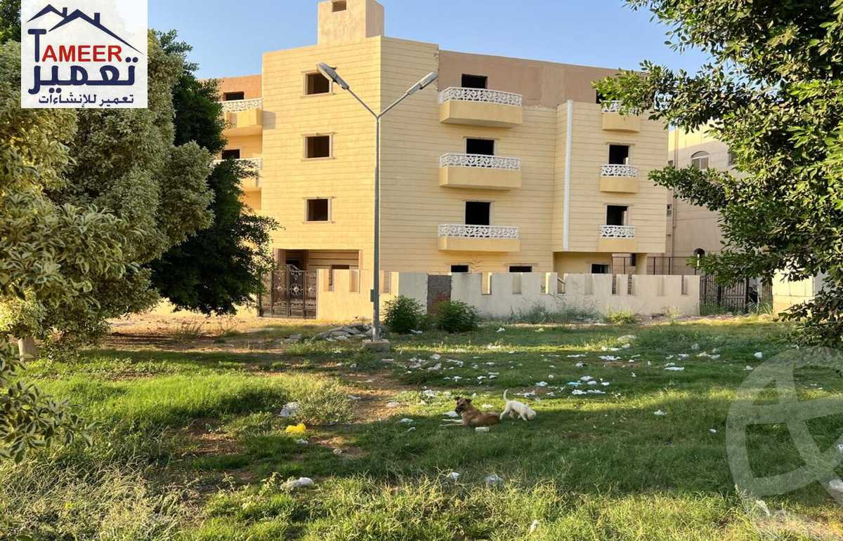 https://aqarmap.com.eg/en/listing/6257548-for-sale-cairo-el-shorouk-lhy-lthlth-grb-neighbourhood-4-mohammed-el-kasbagy-st