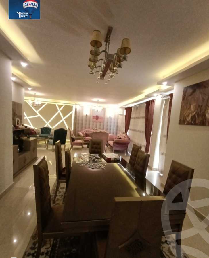https://aqarmap.com.eg/ar/listing/3774488-for-sale-cairo-el-sheikh-zayed-city-compounds-kmbwnd-wyst-twn-swdyk