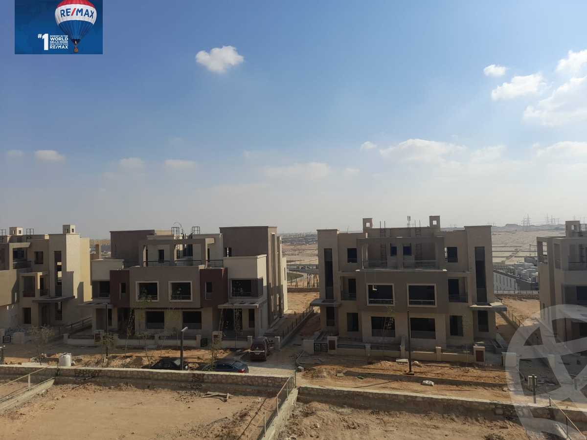 https://aqarmap.com.eg/en/listing/3785664-for-sale-goldcliff-new-giza