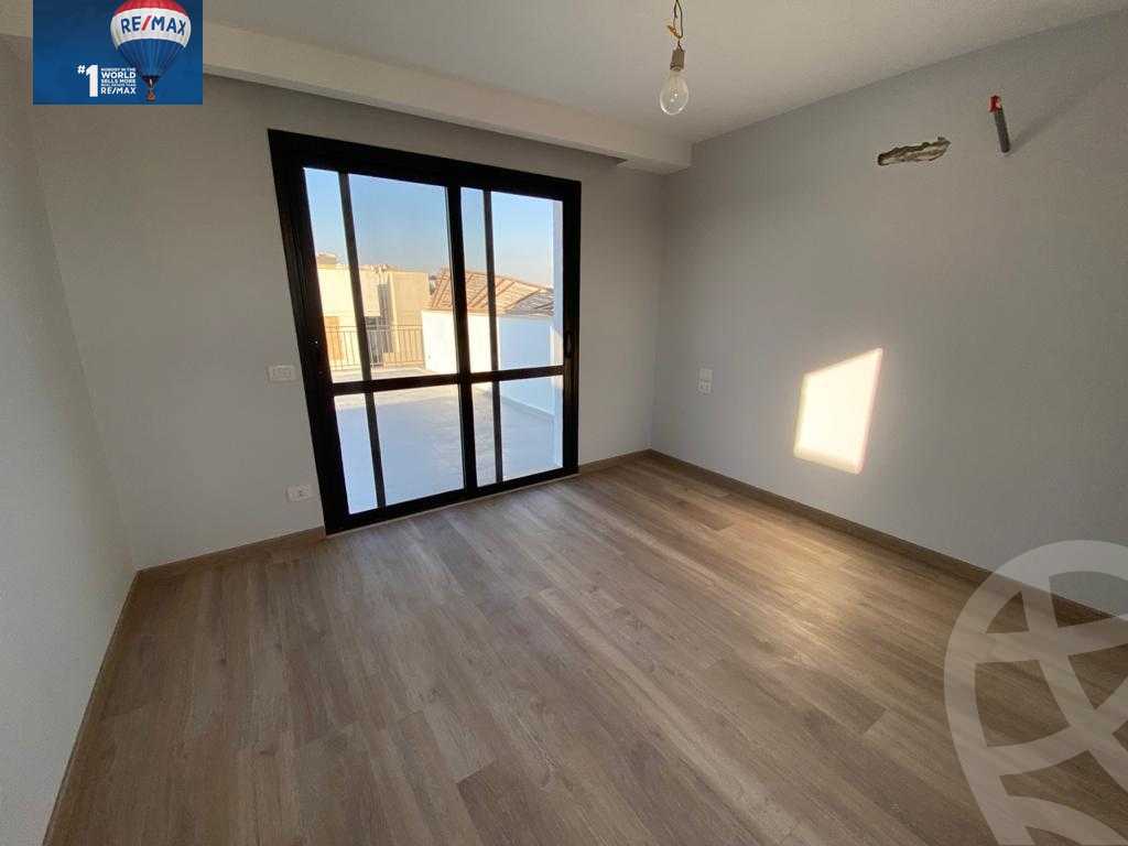 https://aqarmap.com.eg/ar/listing/3793575-for-rent-cairo-el-sheikh-zayed-city-compounds-kmbwnd-wyst-twn-swdyk