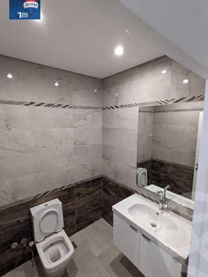 https://aqarmap.com.eg/ar/listing/3794095-for-rent-cairo-el-sheikh-zayed-city-compounds-kmbwnd-wyst-twn-swdyk