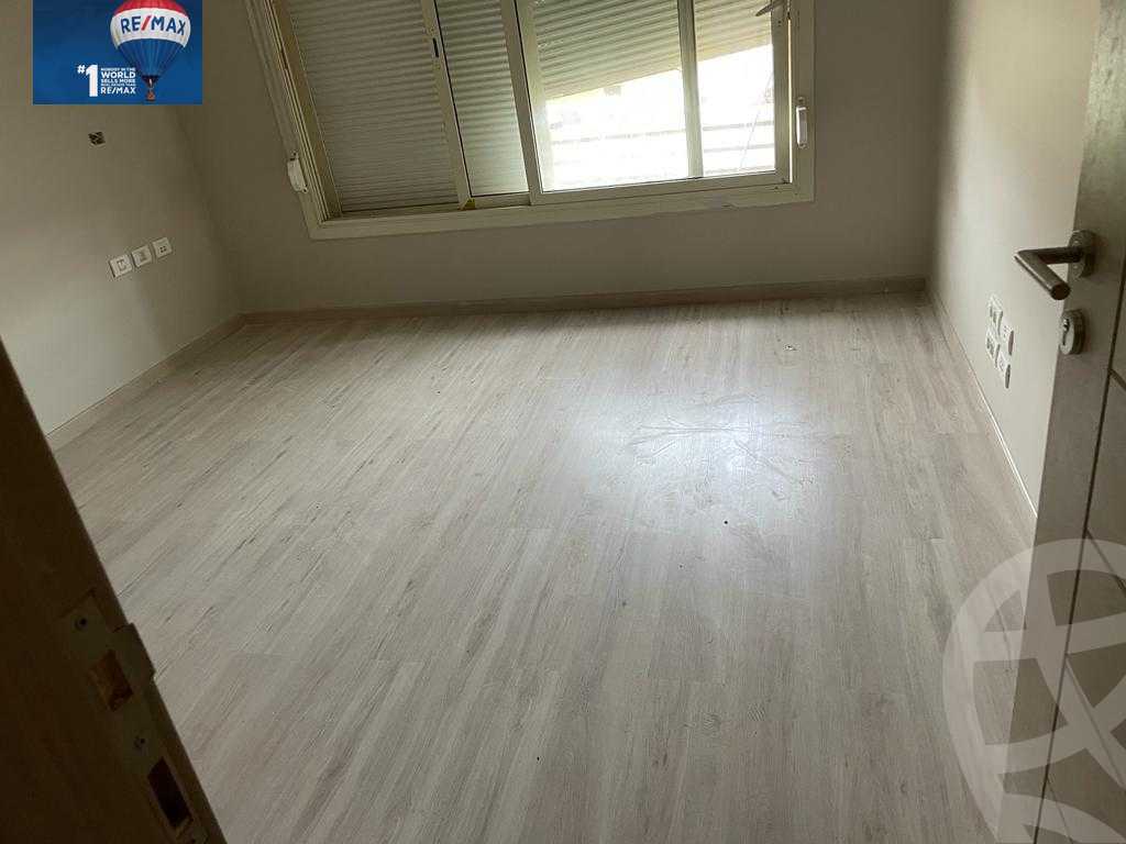 https://aqarmap.com.eg/ar/listing/3925950-for-rent-cairo-6th-of-october-compounds-mbrfyl-ryzydns-nyw-jyz-llttwyr-l-qry