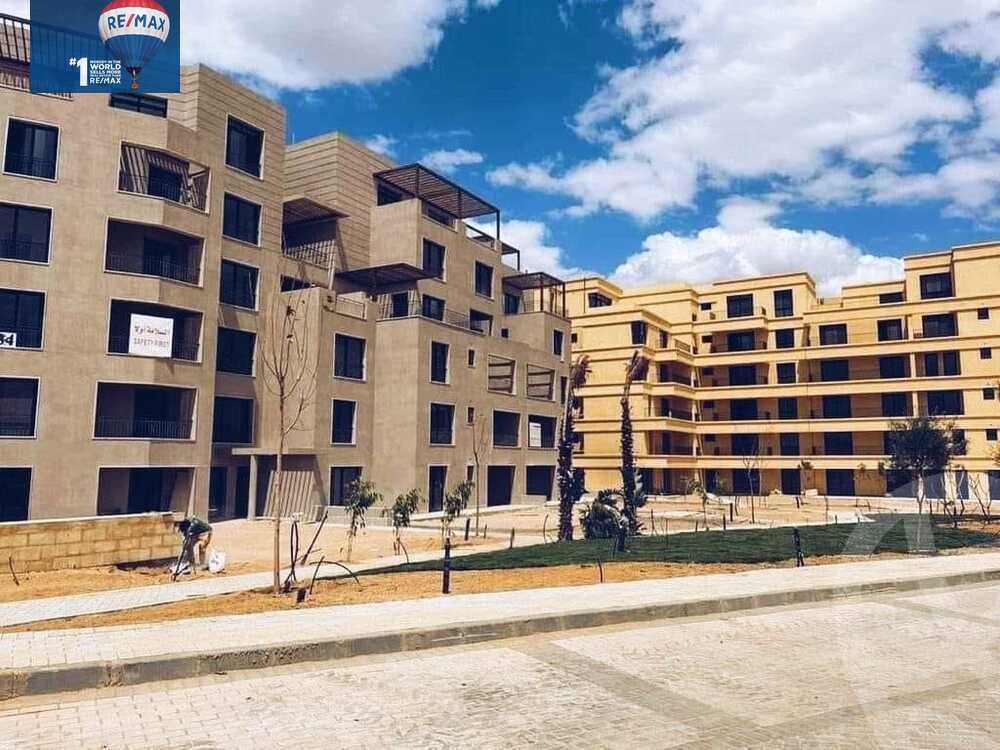 https://aqarmap.com.eg/en/listing/4252940-for-sale-cairo-6th-of-october-compounds-o-west-compound-orascom-w-byzns-dystrykt-wrskwm-llttwyr