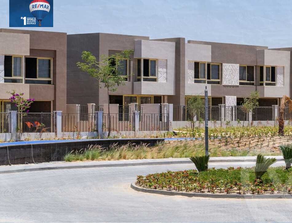 https://aqarmap.com.eg/en/listing/4290442-for-sale-cairo-6th-of-october-compounds-badya-compound-palm-hills