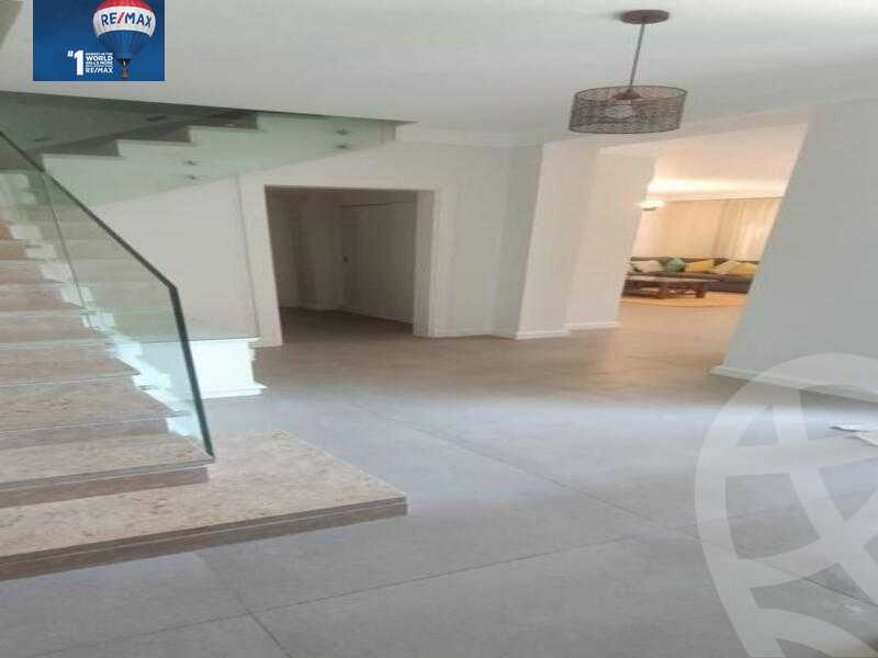 https://aqarmap.com.eg/en/listing/4345293-for-rent-cairo-el-sheikh-zayed-city-compounds-kmbwnd-wyst-twn-swdyk
