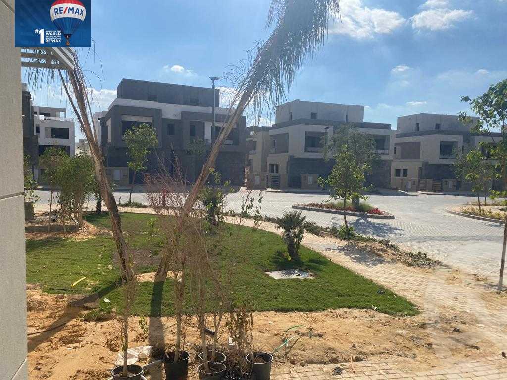 https://aqarmap.com.eg/ar/listing/4351170-for-sale-cairo-6th-of-october-compound-the-crown