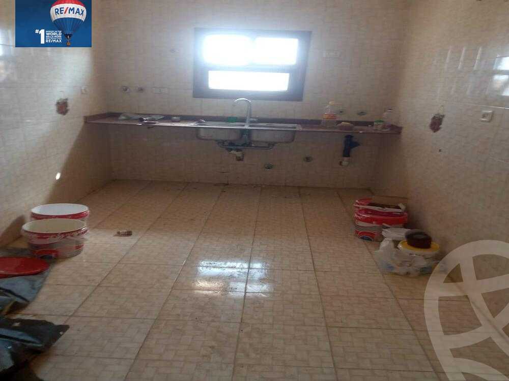 https://aqarmap.com.eg/en/listing/4789001-for-sale-cairo-el-sheikh-zayed-city-el-hay-elthamen-lhkm