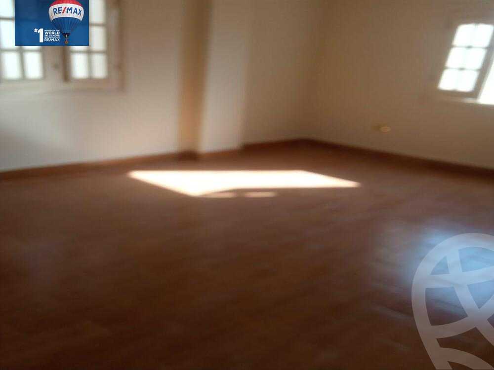 https://aqarmap.com.eg/en/listing/4789001-for-sale-cairo-el-sheikh-zayed-city-el-hay-elthamen-lhkm