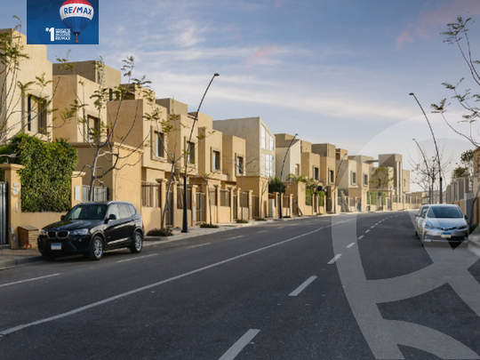 https://aqarmap.com.eg/ar/listing/4999768-for-sale-cairo-el-sheikh-zayed-city-compounds-kmbwnd-ljry-swdyk