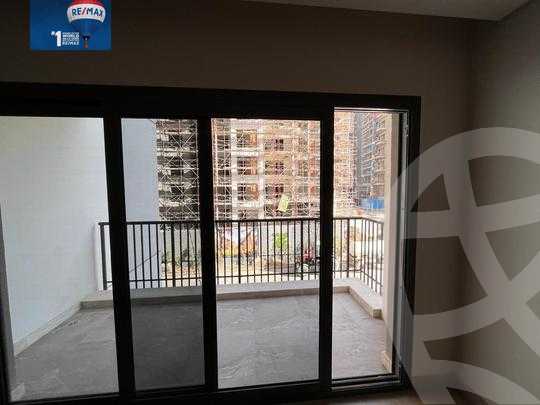 https://aqarmap.com.eg/en/listing/4999846-for-rent-cairo-el-sheikh-zayed-city-compounds-zyd-wr-llttwyr-park-towers-zed-el-sheikh-zayed-compound