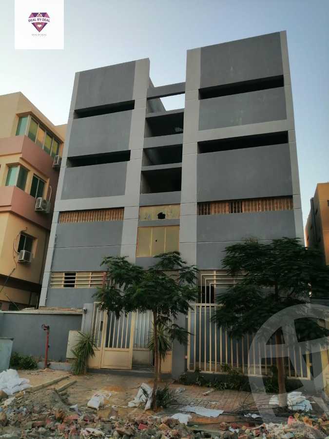 https://aqarmap.com.eg/ar/listing/2941953-for-sale-cairo-new-cairo-el-maantiqah-el-sinaiyyah