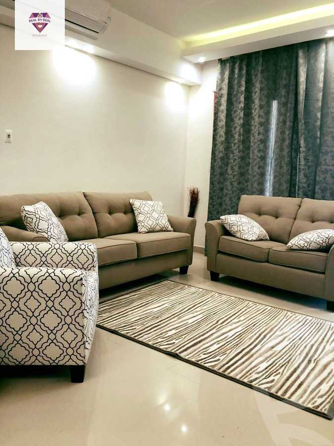 https://aqarmap.com.eg/ar/listing/3622700-for-rent-cairo-new-cairo-compounds-hyde-park