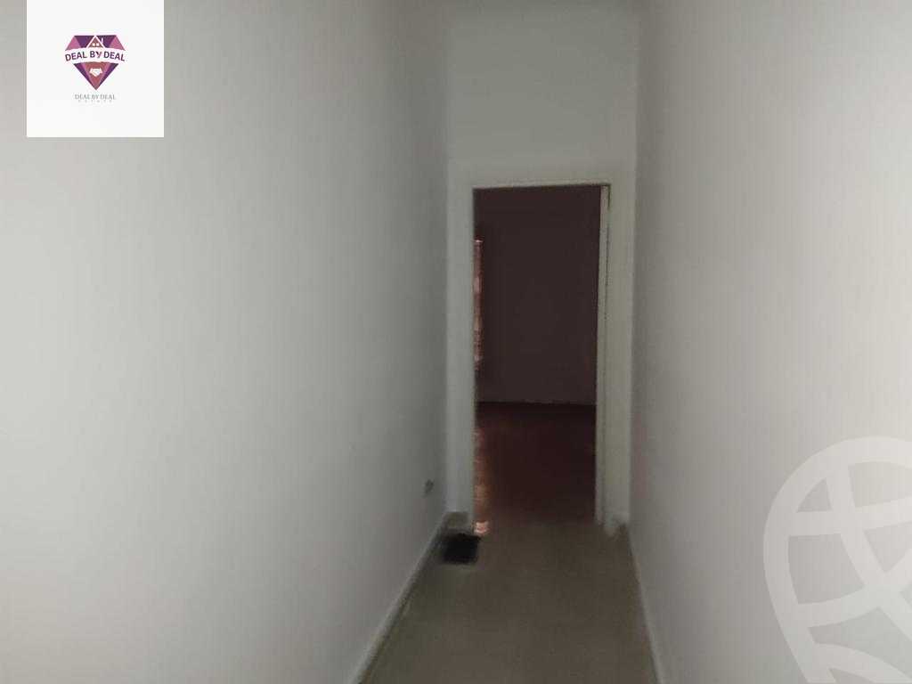 https://aqarmap.com.eg/ar/listing/3625505-for-rent-cairo-new-cairo-compounds-hayati-residence