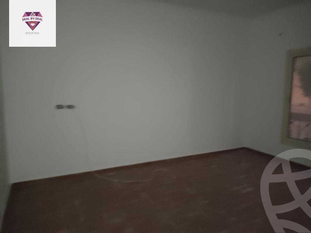 https://aqarmap.com.eg/ar/listing/3625505-for-rent-cairo-new-cairo-compounds-hayati-residence