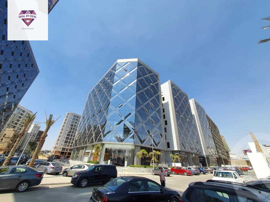 https://aqarmap.com.eg/ar/listing/3665509-for-sale-cairo-new-cairo-el-kattameya-compounds-in-kattameya-kmbwnd-wn-qtmyh-m-mr-lmrshdy