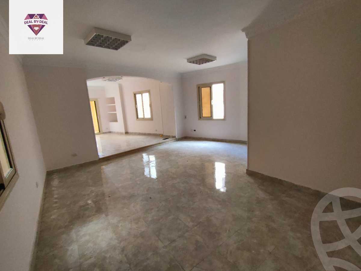 https://aqarmap.com.eg/ar/listing/3893190-for-sale-cairo-new-cairo-ltjm-lkhms-el-ahyaa-fifth-neighborhood-street-10