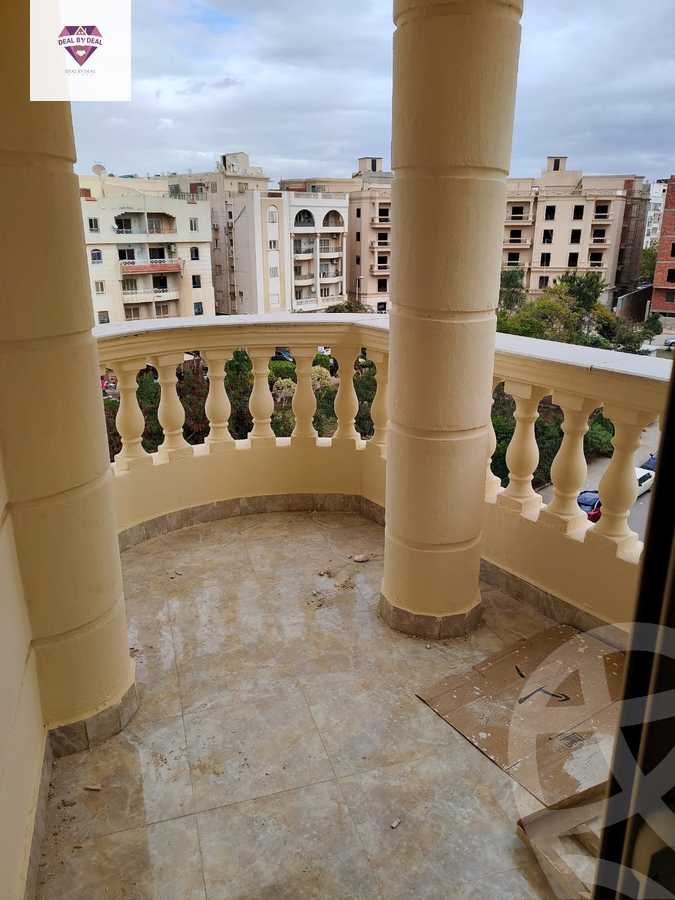 https://aqarmap.com.eg/ar/listing/3893190-for-sale-cairo-new-cairo-ltjm-lkhms-el-ahyaa-fifth-neighborhood-street-10
