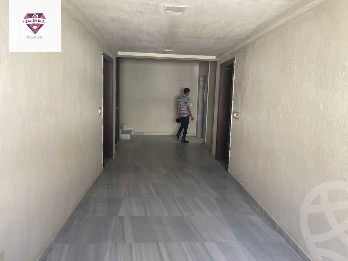 https://aqarmap.com.eg/en/listing/4014877-for-sale-cairo-new-cairo-compounds-lakeview-residence