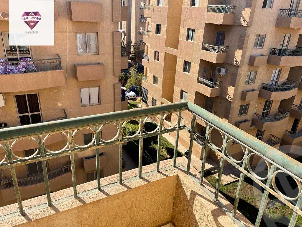 https://aqarmap.com.eg/en/listing/4014459-for-sale-cairo-new-cairo-compounds-lakeview-residence
