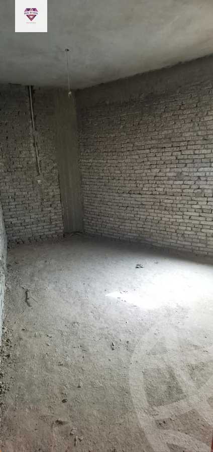 https://aqarmap.com.eg/en/listing/4175854-for-sale-cairo-new-cairo-compounds-les-rois