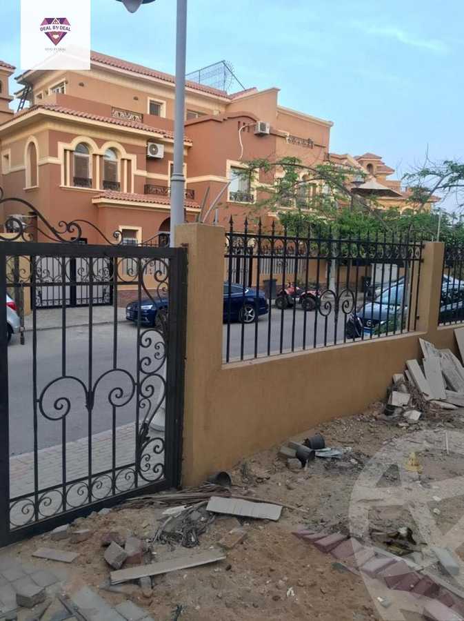 https://aqarmap.com.eg/en/listing/4178126-for-sale-cairo-new-cairo-compounds-les-rois